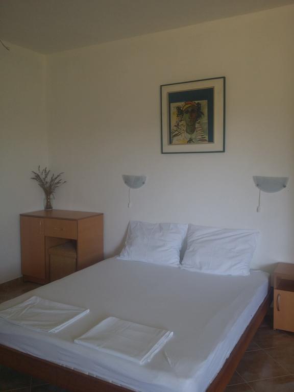 Luce Di Sole Apartment Ούλτσιν Δωμάτιο φωτογραφία
