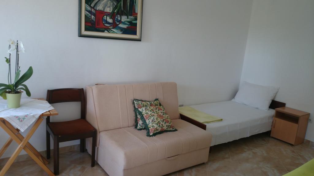 Luce Di Sole Apartment Ούλτσιν Εξωτερικό φωτογραφία