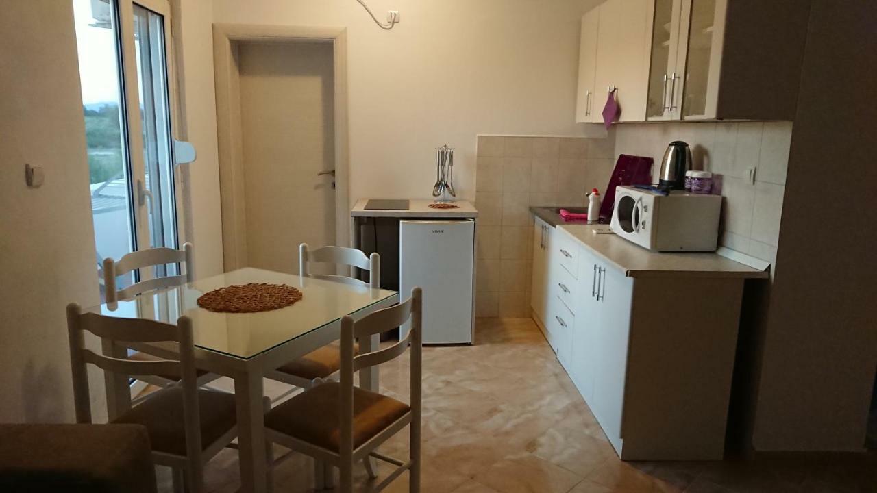 Luce Di Sole Apartment Ούλτσιν Εξωτερικό φωτογραφία